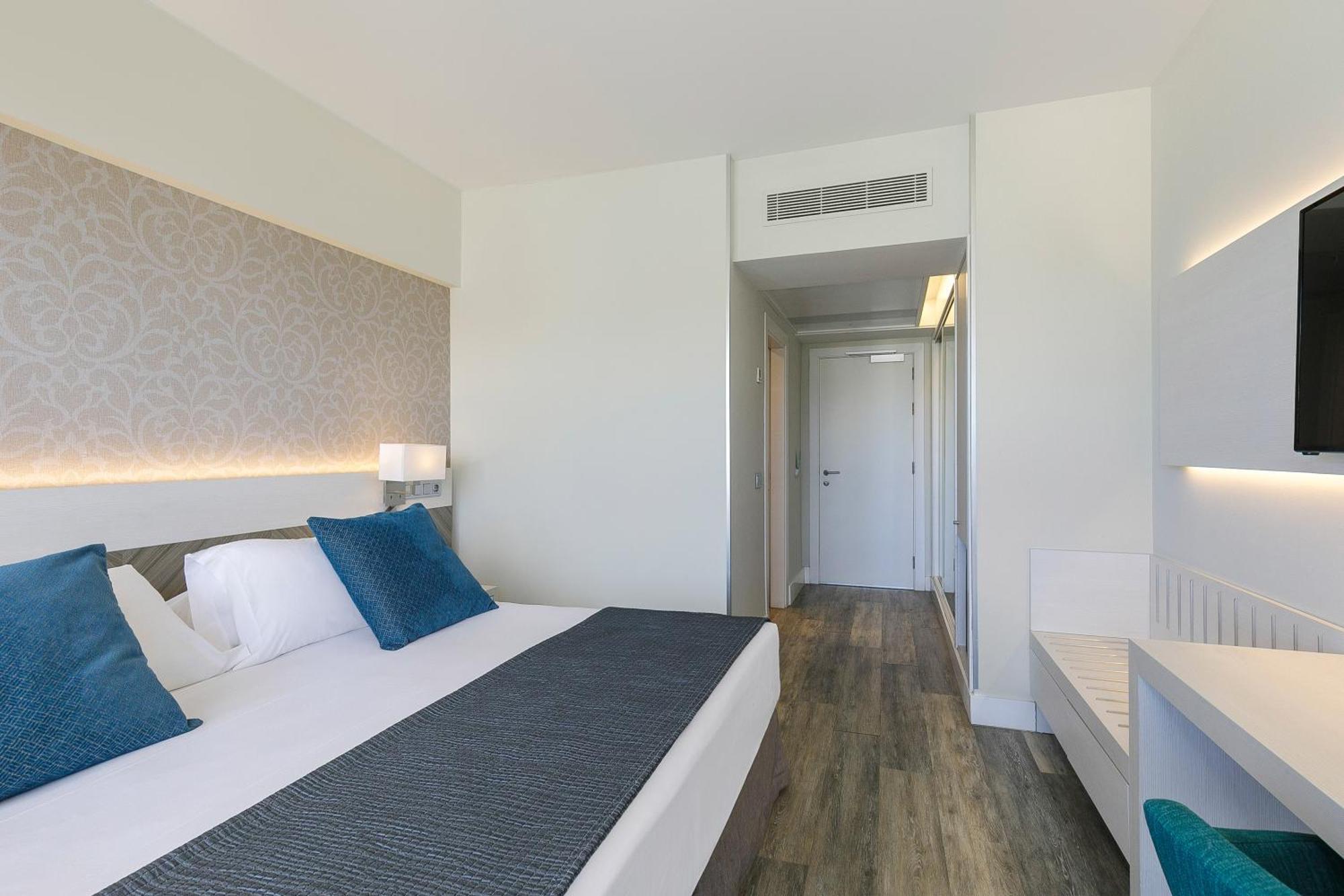 วอล ดอน ปาโบล Hotel ตอร์เรโมลิโนส ภายนอก รูปภาพ